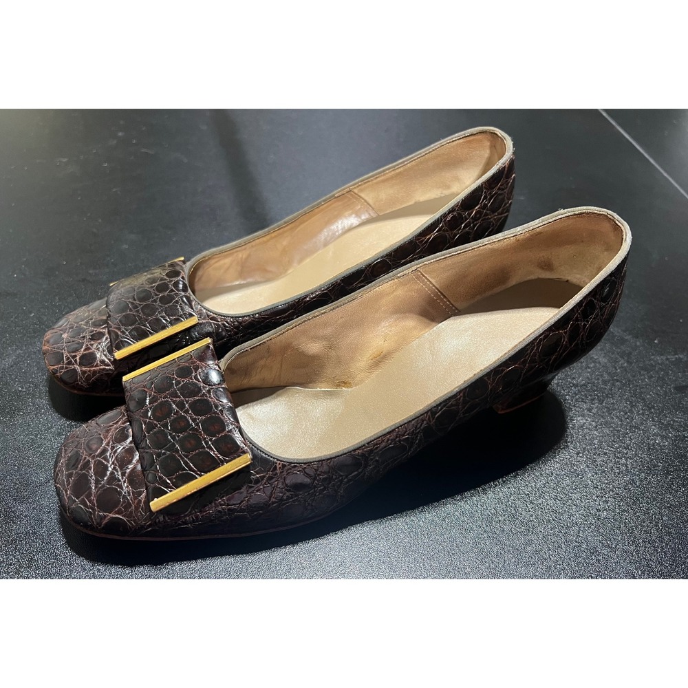 1950s Mackey Starr Genuine Alligator Dark Brown Gold Buckle Low Block Heel Vtg